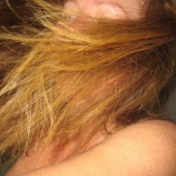 hot bisexual vuloptuous girl Reddebs, UK, yeah the picture really is me!  enjoys online 3Dsex