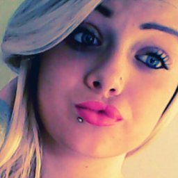 see heterosexual sex maniac girl Naomikiss, nederland, Nl, kissss me    while playing porn game online