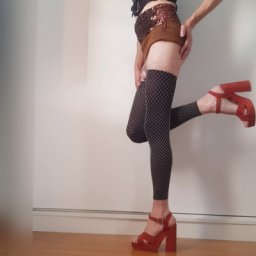 3D sex game community member bisexual bugger shemale Joytoymex, Spain, Bbc lover, the most skinny crossdresser body of achat. use and abuse me.