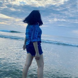 free cybersex experience with heterosexual conversational girl Anus_kha, India, 