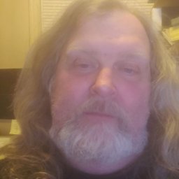 enjoy virtual sex games with mates like bisexual fond boy J_T_, USA, top daddy looking baby girl