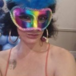 play virtual sex games with mate bisexual conversational shemale C10H15N, South Africa, -<-<-<-<(married to aliciaaxox)>-->-->-