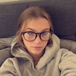 virtual sex and dating with people like bisexual voluble girl Aesirya, Valhalla, very unhealthy obsession of star wars.