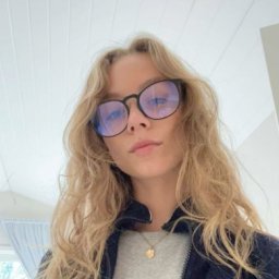 play virtual sex games with mate bisexual conversational girl Aesirya, Valhalla, very unhealthy obsession of star wars.