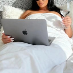 hot online porn game player heterosexual amatory girl Bilja26, Serbia, :) dont be shy, send a gift when you invite me to your room :)