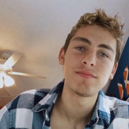 playing hot sex games with fans like heterosexual romantic boy ThomasA33, 