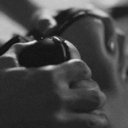 try virtual 3D sex with heterosexual vuloptuous girl J0anna, For kind and mature men, come closer, feel how theres something very tempting about me.