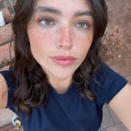 see heterosexual talkative girl AleahPeah, A galaxy far, far away., I will speak my mind., does anyone know how to hold a conversation anymore? while playing porn game online