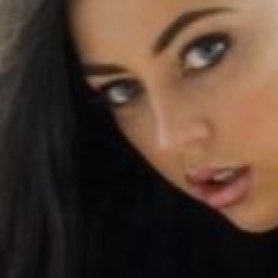 enjoy virtual sex games with mates like bisexual hot girl SweetKellz, my world,  all girls love gifts 500