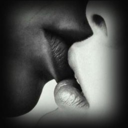 connect and play virtual 3D sex with heterosexual loquacious girl Shedir, Italia, 