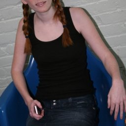 virtual sex and dating with people like bisexual sexy girl Lauraparati, Argentina, just for fun:)...